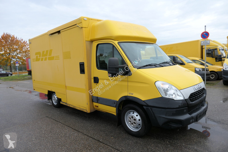 Véhicule utilitaire Iveco Daily 35 S11 C30C...