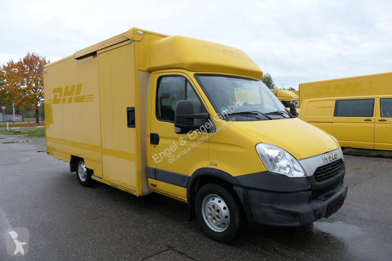 Véhicule utilitaire Iveco Daily 35 S11 C30C...