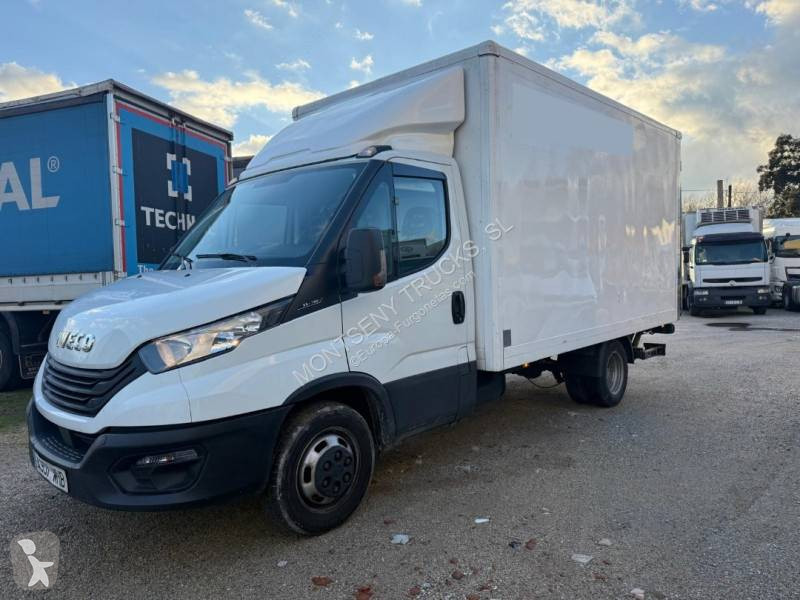 Furgoneta Iveco