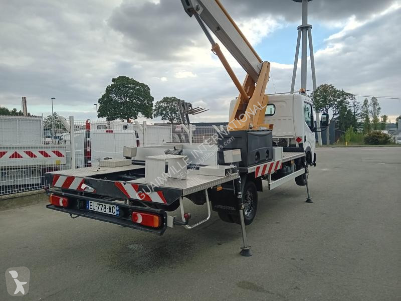 Furgoneta Renault 120 DXI
