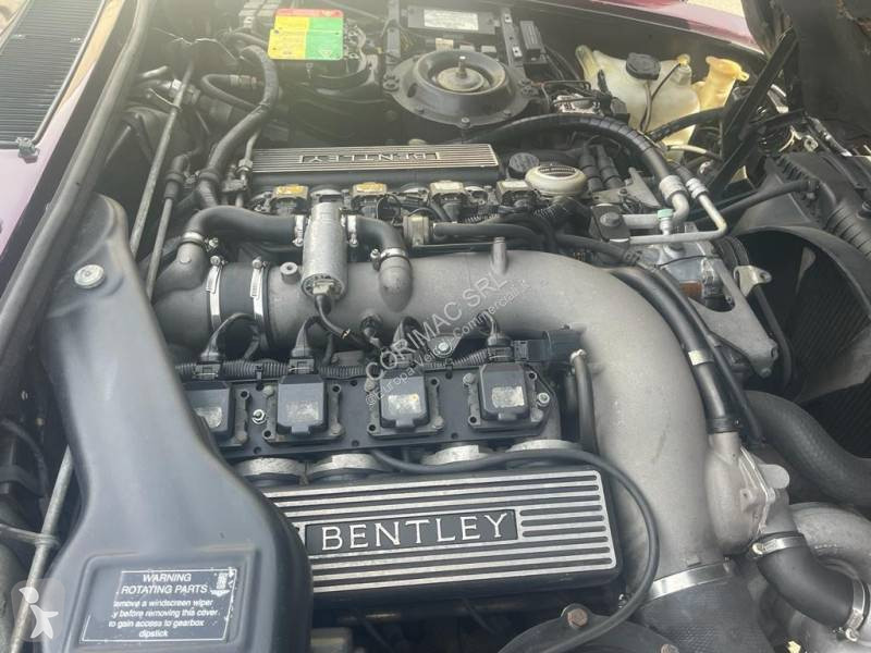 Samochód dostawczy Bentley