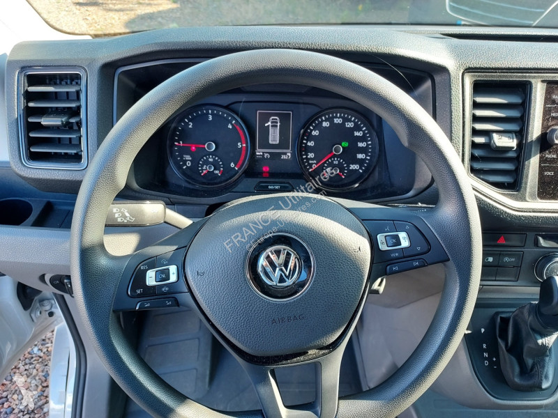Véhicule utilitaire Volkswagen CRAFTER FG BVA...