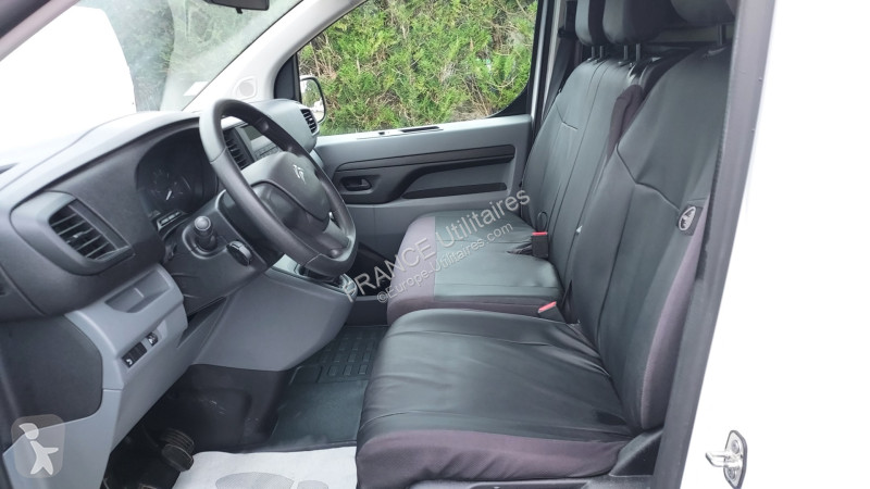 Véhicule utilitaire Citroën JUMPY FG M 2.0...