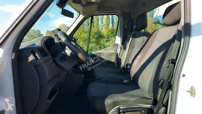 Véhicule utilitaire Renault MASTER III BENNE...