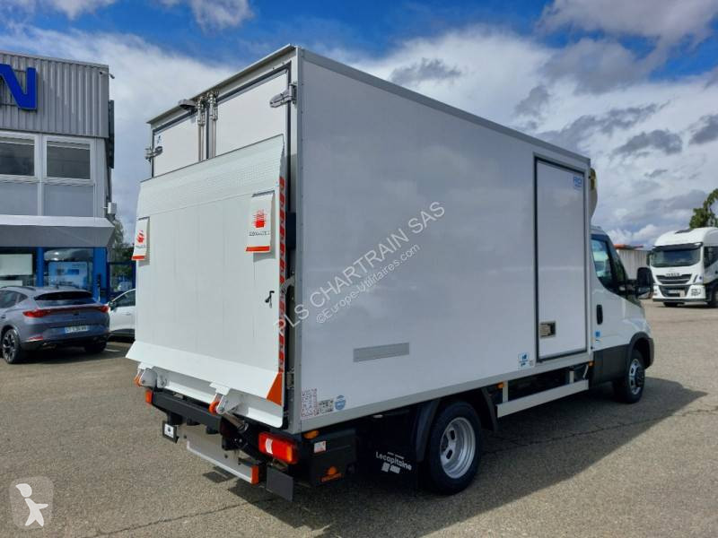 Samochód dostawczy Iveco