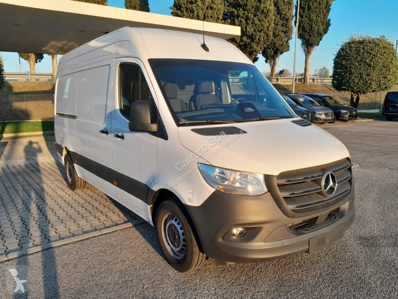 Furgoneta Mercedes Furgone Traz. Post