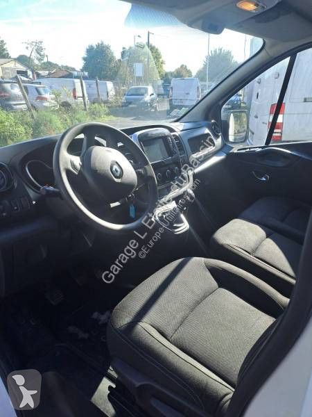 عربة نفعية Renault
