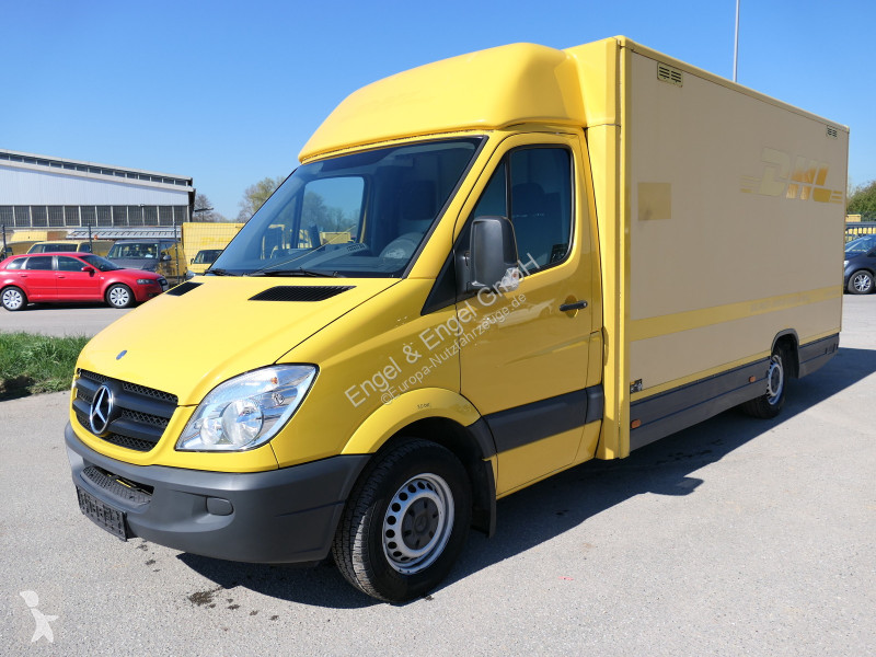 Комерційні автомобілі Mercedes SPRINTER 310 CDI...