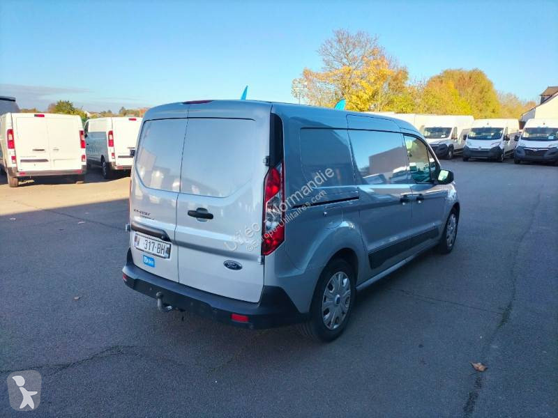 Véhicule utilitaire Ford