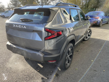 عربة رباعية الدفع / عربة نفعية رياضية Dacia