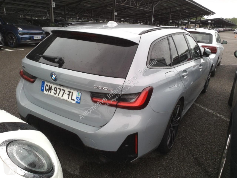 عربة نفعية BMW SERIES 3 2.0 330E XDRIVE M SPORT...