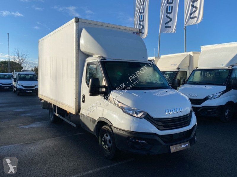 Iveco 35C16H empattement 4100 3.0 Transporter