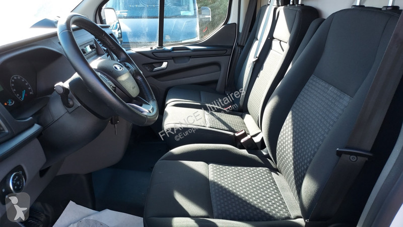 Véhicule utilitaire Ford TRANSIT CUSTOM FG 300...