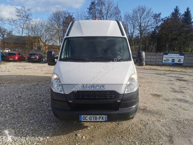 Samochód dostawczy Iveco