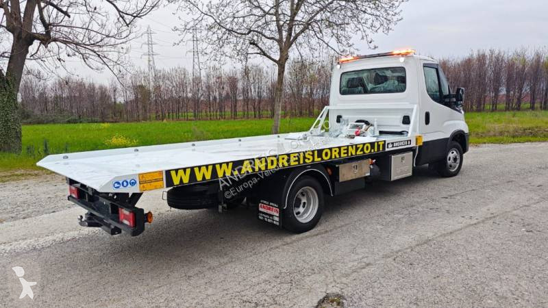 Véhicule utilitaire Iveco