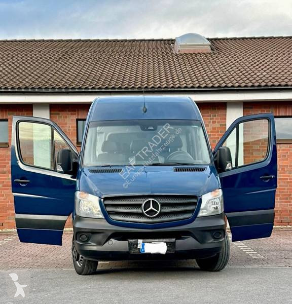 Furgoneta Mercedes