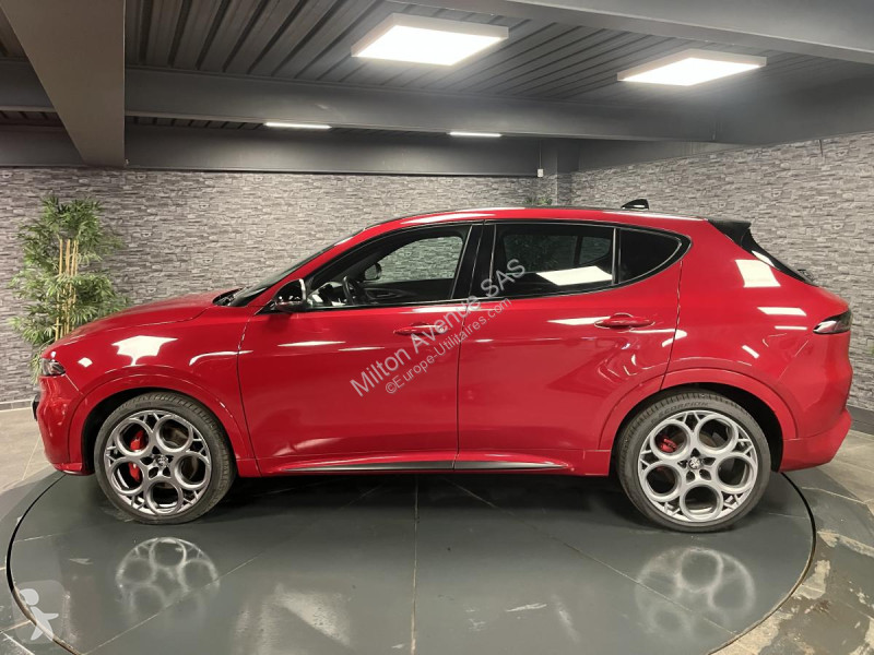 Veicolo commerciale Alfa-Roméo TONALE 1.5 mHEV...