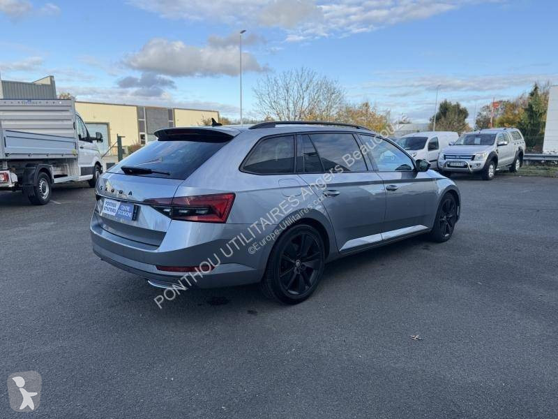 عربة نفعية Skoda