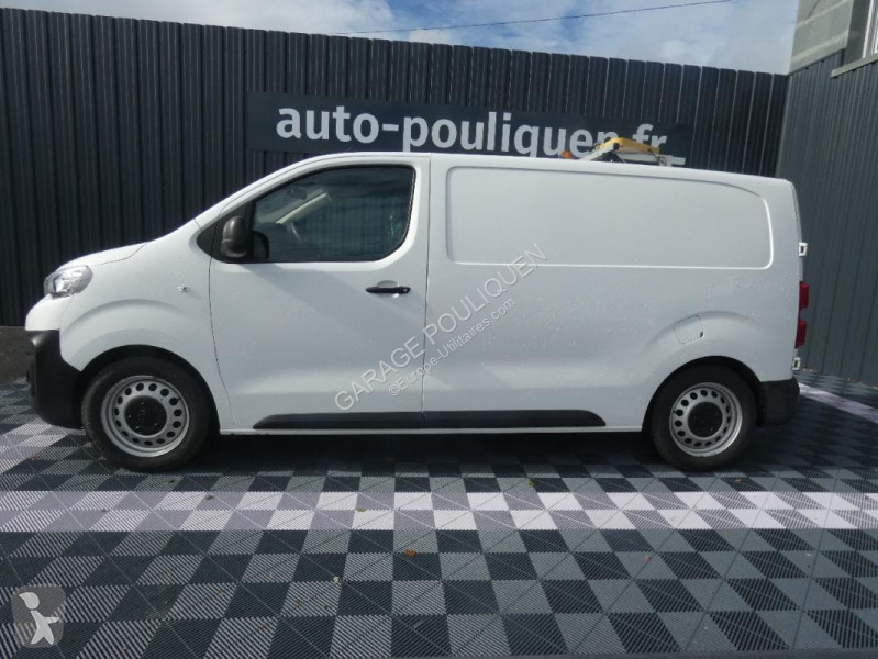 Véhicule utilitaire Peugeot FGN STANDARD 1.5...