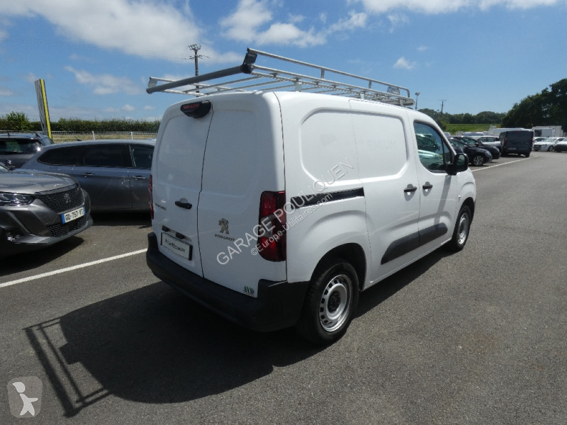 Furgoneta Peugeot STANDARD BLUEHDI 100 SetS...