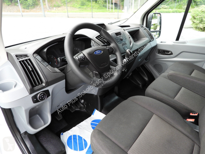 Samochód dostawczy Ford  TRANSIT