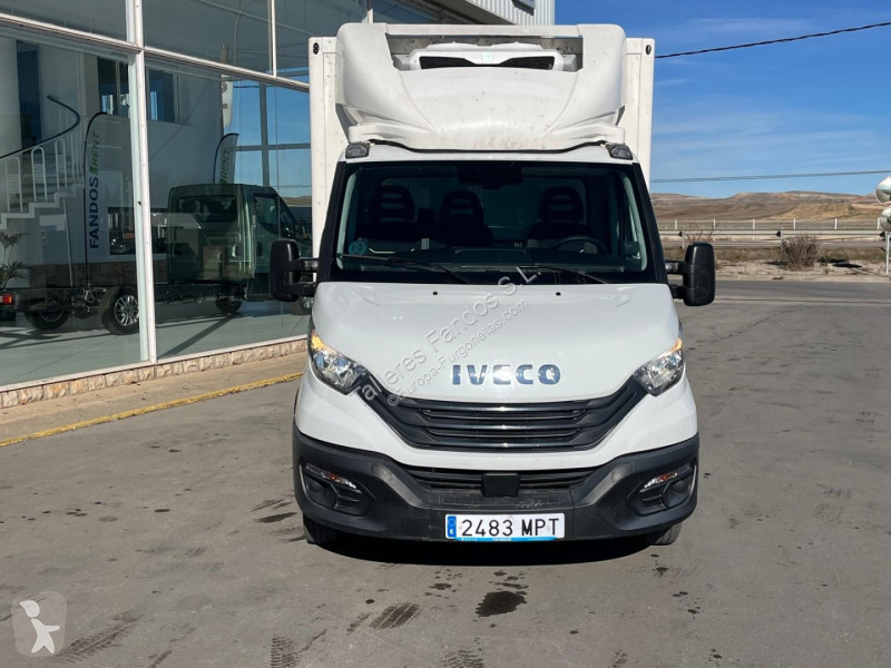 Iveco  35C16 3.0 FRIGORIFICA van