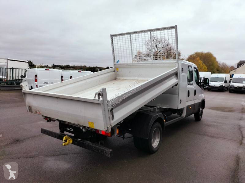 Véhicule utilitaire Iveco