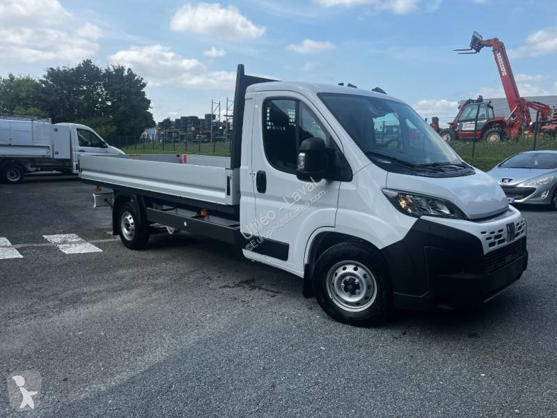 Samochód dostawczy Fiat