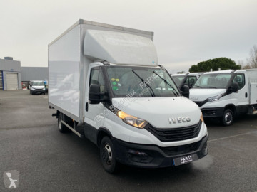 Fourgon Iveco