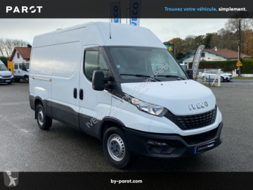 Fourgon Iveco