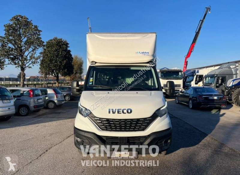 Furgoneta Iveco