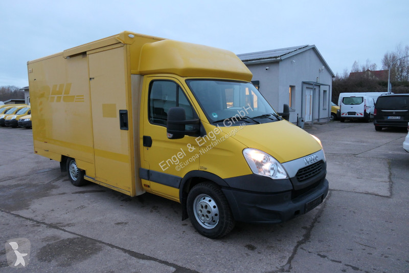 Iveco Daily 35 S11 C30C AUTOMATIK KAMERA Regale...