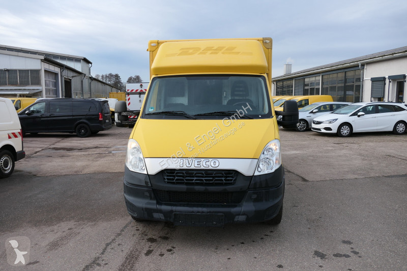 Veicolo commerciale Iveco Daily 35 S11 C30C...