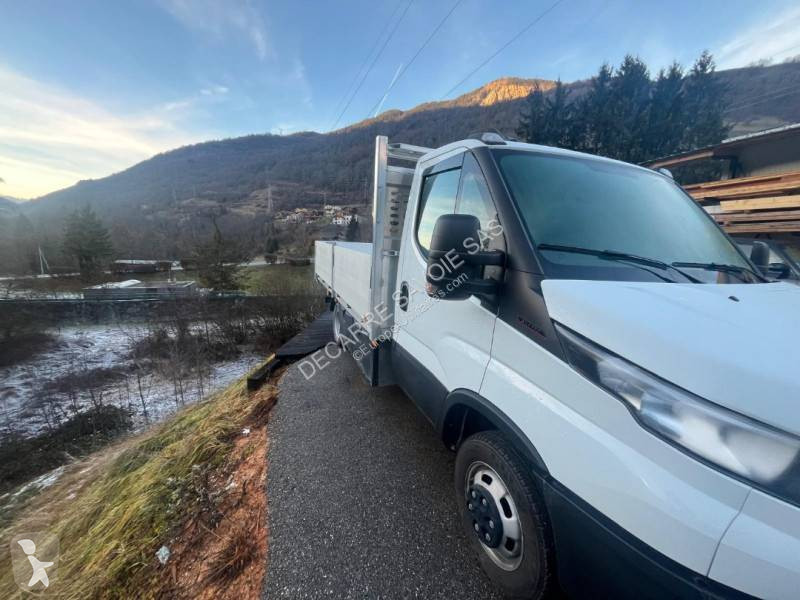 Samochód dostawczy Iveco