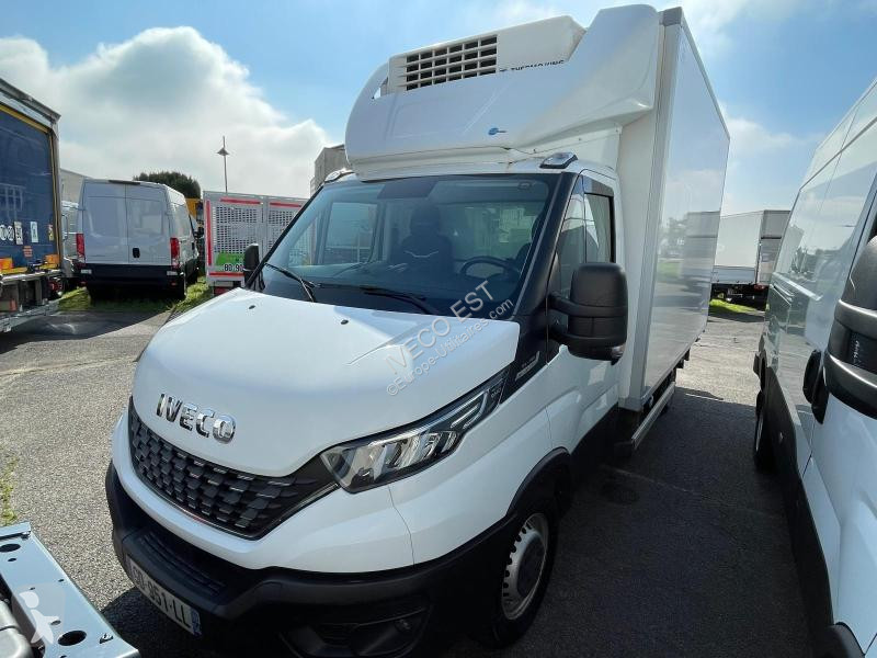 Nyttofordon Iveco CCb 35S18 Moteur 3L00 180 CV...
