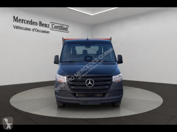Utilitaire plateau Mercedes