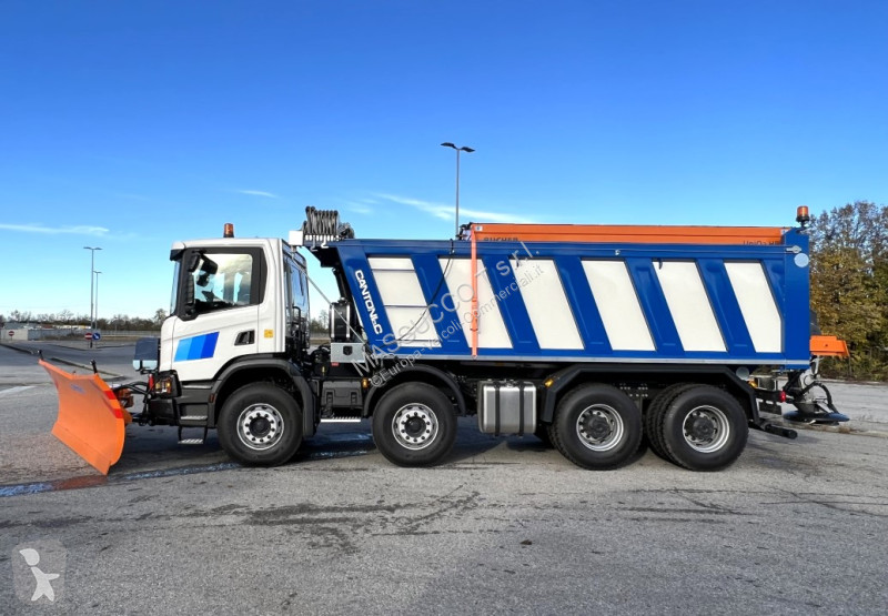 Samochód dostawczy Scania P500 XT 8X4