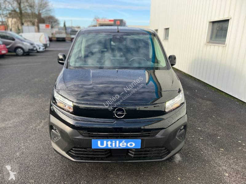 Véhicule utilitaire Opel