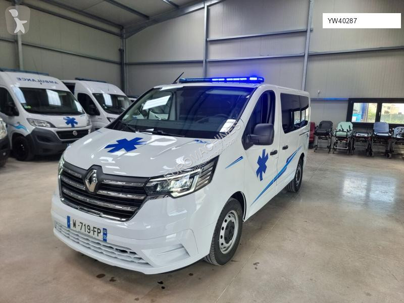 عربة نفعية Renault TRAFIC