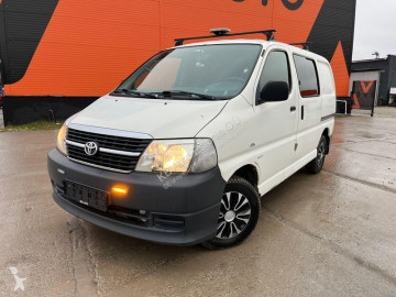 Лекотоварен фургон Toyota