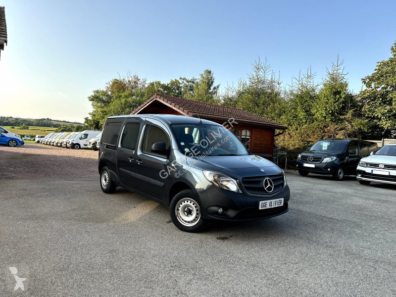 Véhicule utilitaire Mercedes Mixto Extra Long...