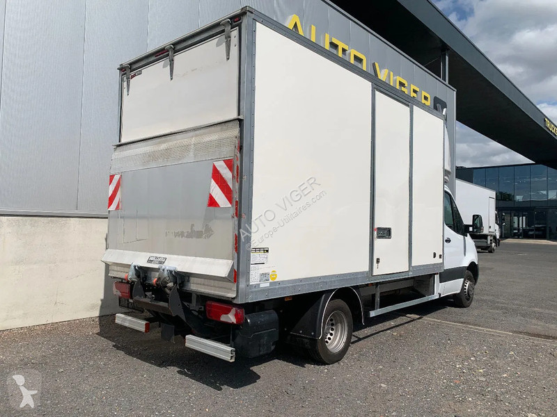 Varevogn Mercedes 514 *Wegrijhulp...