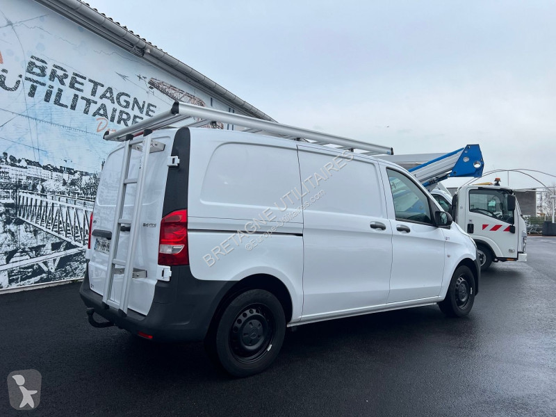 Véhicule utilitaire Mercedes VITO FG 114 CDI...