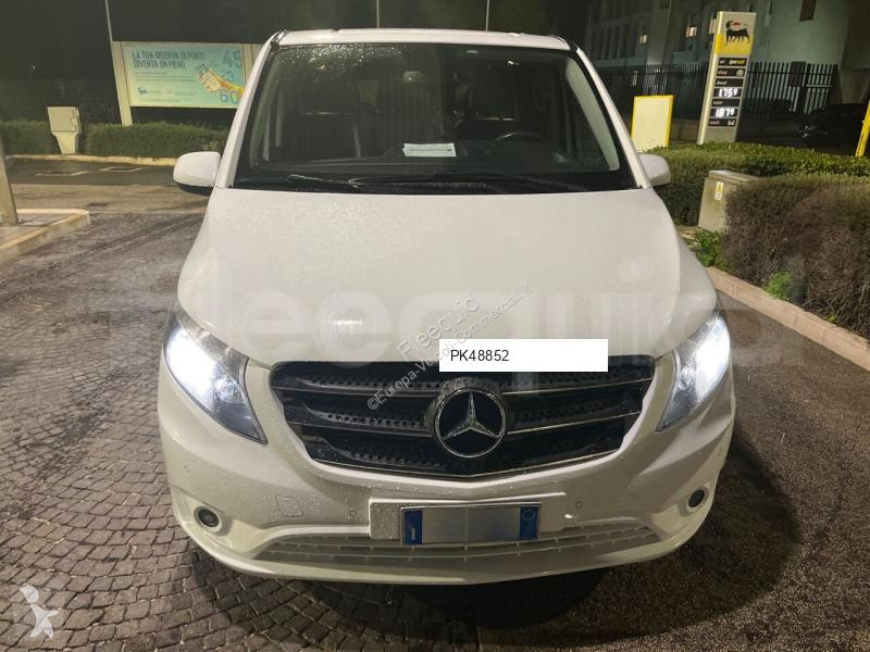 Furgoneta Mercedes