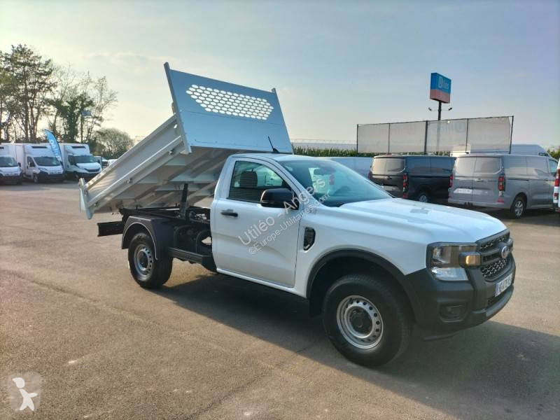Samochód dostawczy Ford