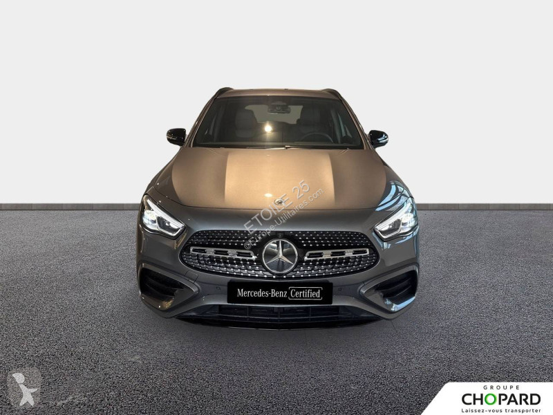 عربة نفعية Mercedes GLA 180 d 8G-DCT