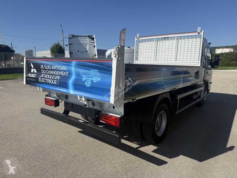 عربة نفعية Fuso 4C15NT1E34T1F 4x2 2023