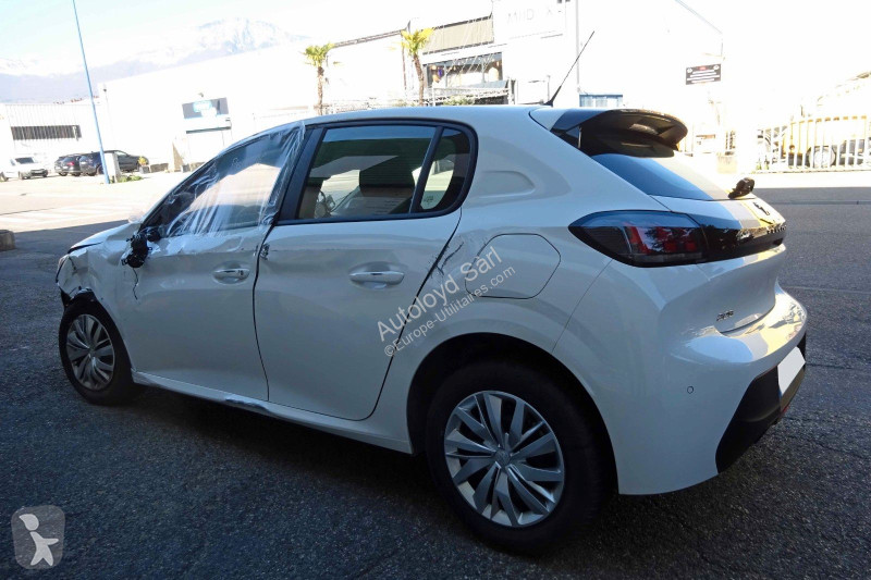 عربة نفعية Peugeot STE 1,5 HDI 100