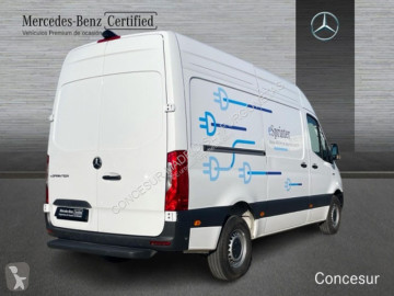 Caja cerrada Mercedes