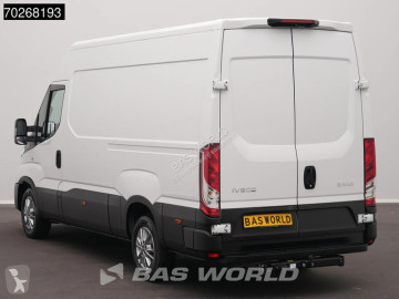 Caja cerrada Iveco nueva